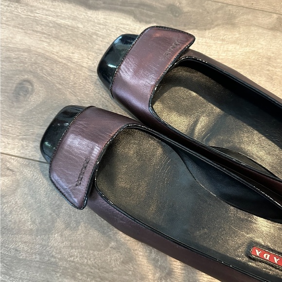 Prada Calzature Donna Two-Tone Velcro Toe Flats Size 40 - Picture 3 of 6